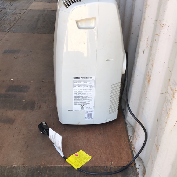 Cooler - Picture 2 of 2